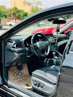 تۆیۆتا کامری